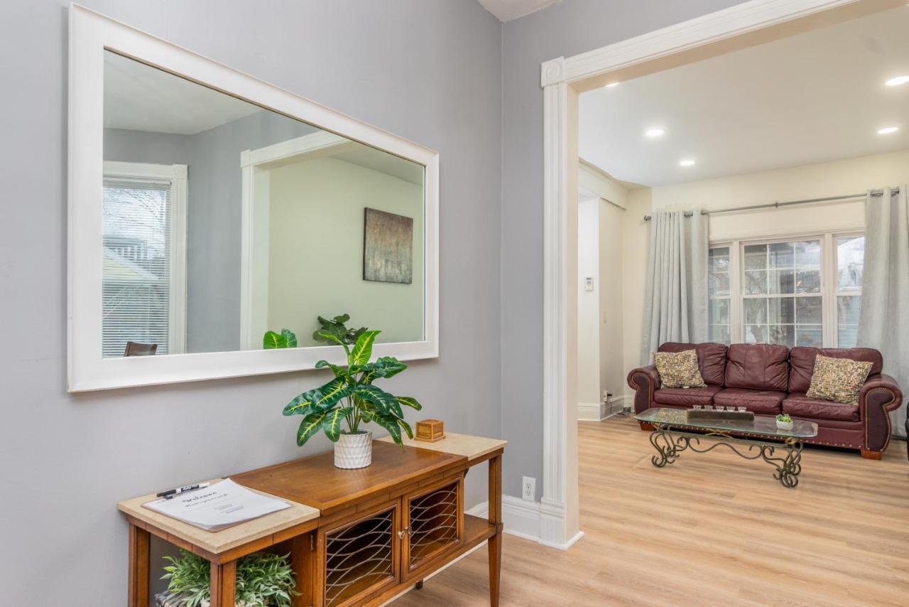 Beautiful Apartment On The West Side In Buffalo Exterior photo